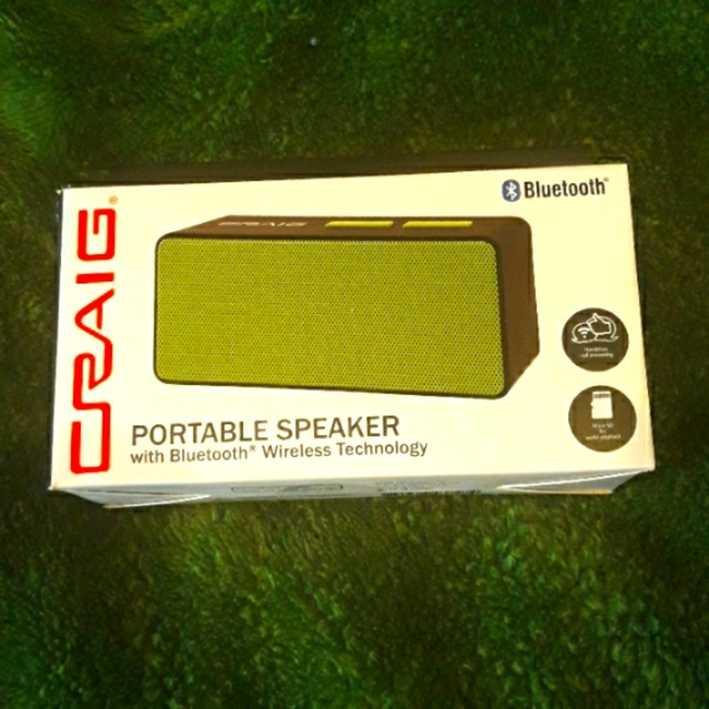 Craig, Portable bluetooth speaker, Green and black, NWT